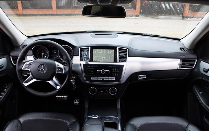 Mercedes-Benz ML cena 89900 przebieg: 207000, rok produkcji 2014 z Golub-Dobrzyń małe 232